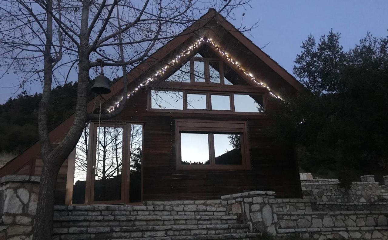 Chalet In The Forest Kalavryta Exterior photo