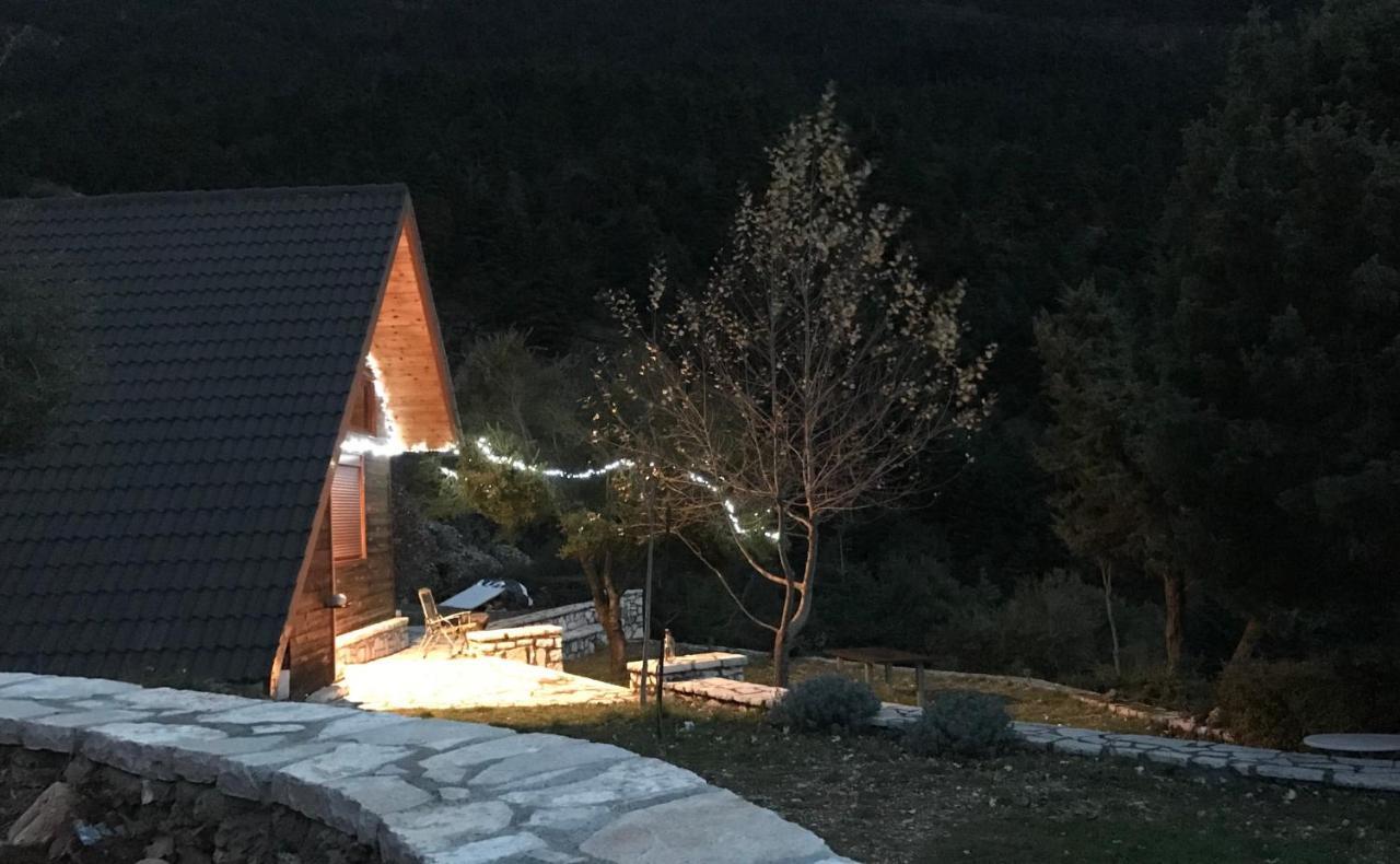 Chalet In The Forest Kalavryta Exterior photo